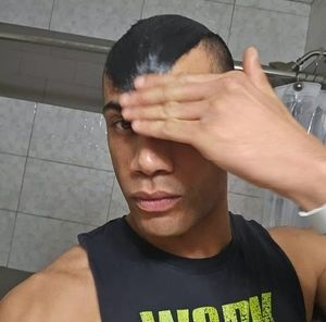 Meet your Posher, Micah